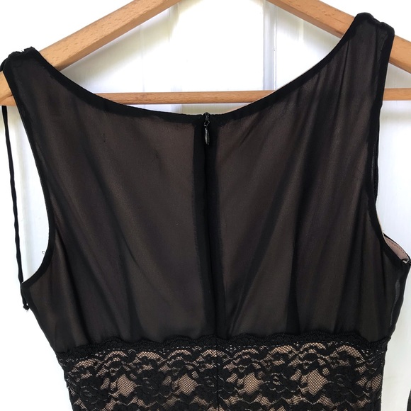 Gorgeous Black Overlay Formal Lace Dress - Picture 10 of 15